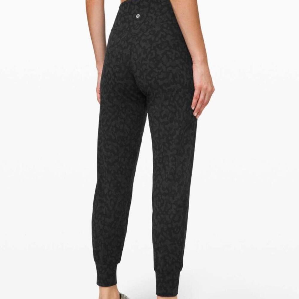 Lululemon Align Joggers - Size 2